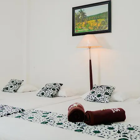 Dormitory Tourism Sritanjung Banyuwangi With Ijen Tour By Celcius Exterior photo