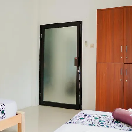 Dormitory Tourism Sritanjung Banyuwangi With Ijen Tour By Celcius Exterior photo